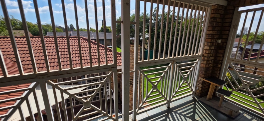 4 Bedroom Property for Sale in Miederpark North West